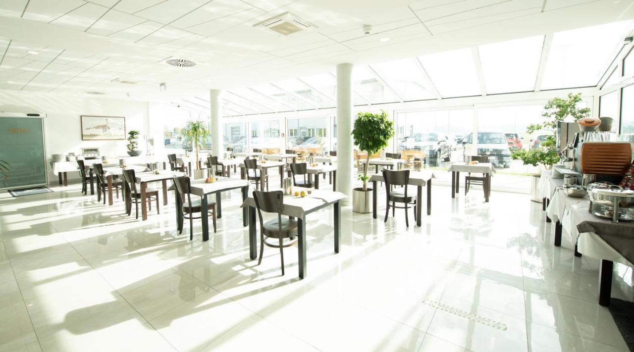 Stadthotel Donauwörth Εξωτερικό φωτογραφία